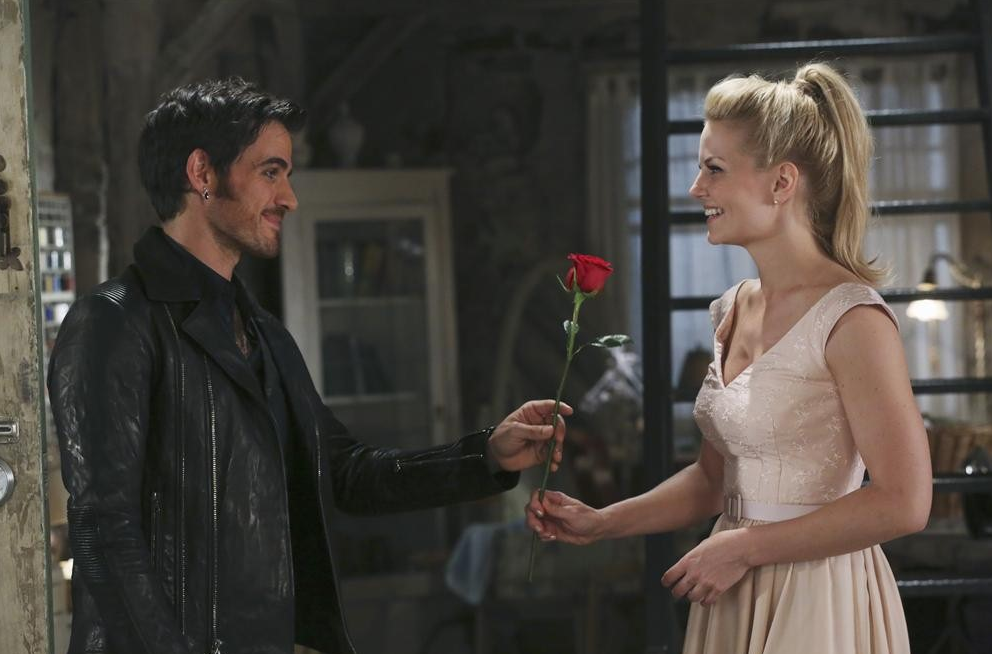 Hook-Emma-Once-Upon-a-Time